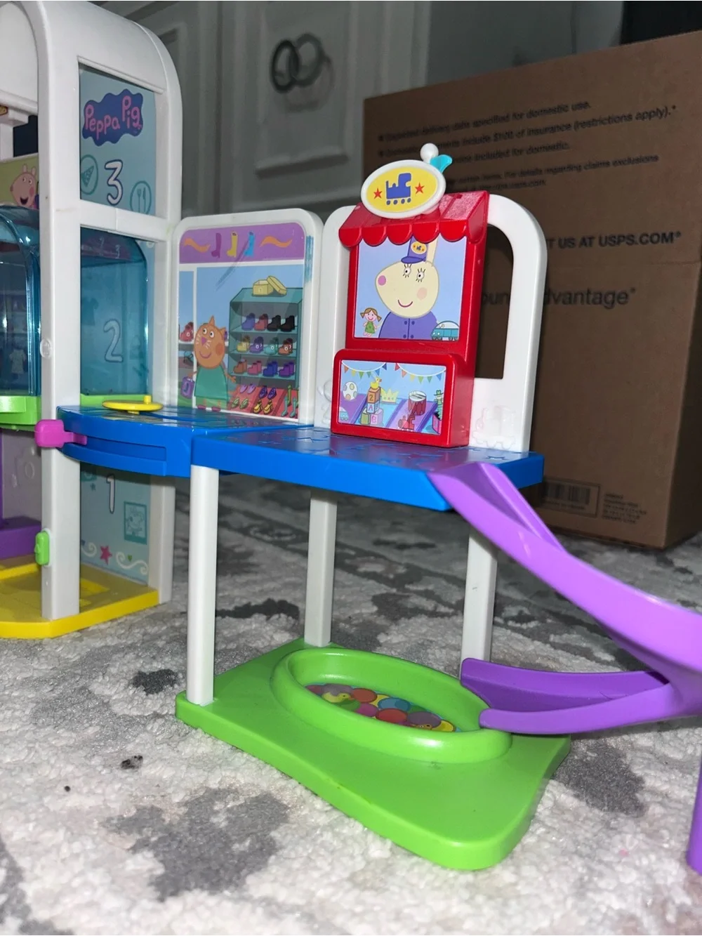 Peppa Pig Playset & Carousel